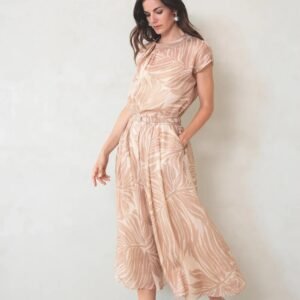 Maxi Pleated Skirt with Elastic Waistband and Belt Buckle